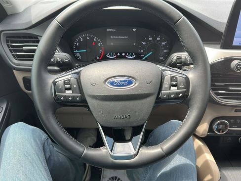 Used 2021 Ford Escape SEL image 23