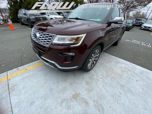 Used 2018 Ford Explorer Platinum image 30