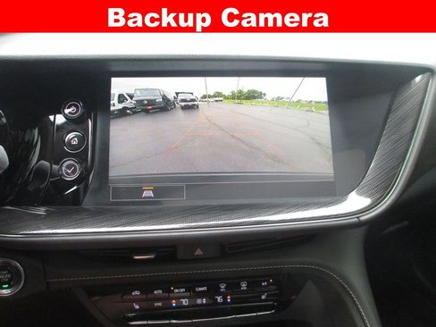Used 2022 Buick Envision Essence w/ Sport Touring Package FWD image 17