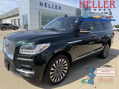 Used 2021 Lincoln Navigator Reserve w/ Luxury Package AWD/4WD image 1