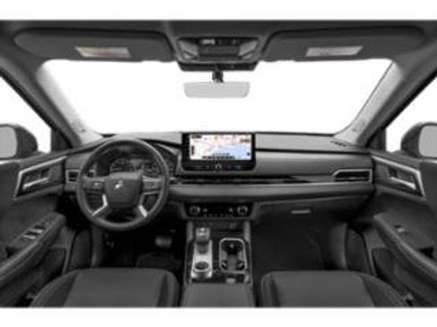 Used 2025 Mitsubishi Outlander ES AWD/4WD image 3