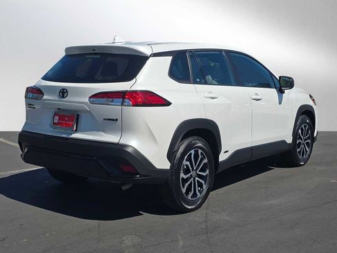 Certified 2024 Toyota Corolla Cross S image 3