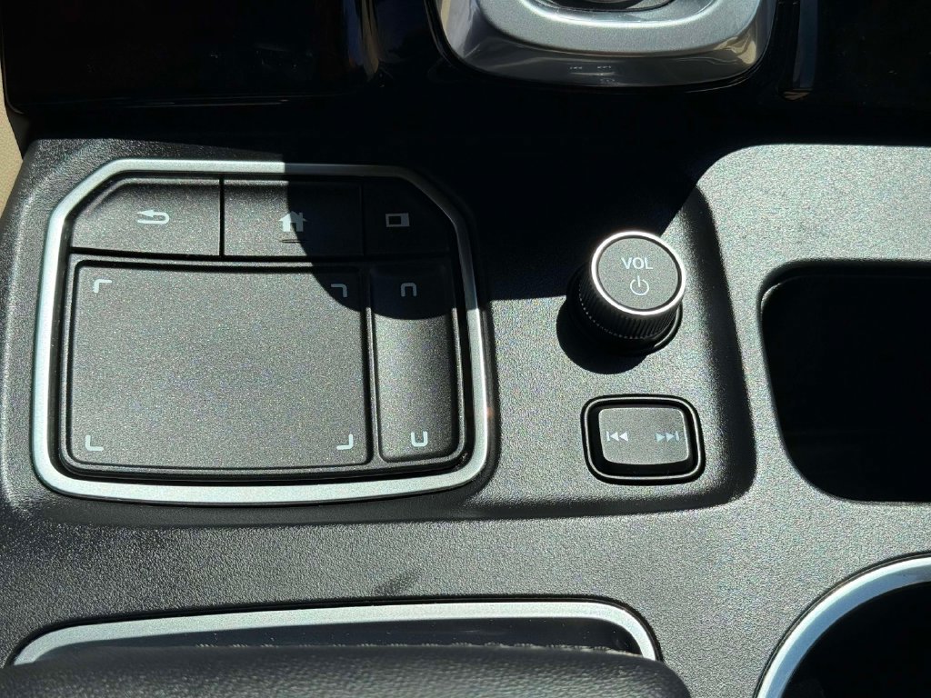 Certified 2023 Acura MDX w/ Technology Package FWD image 25