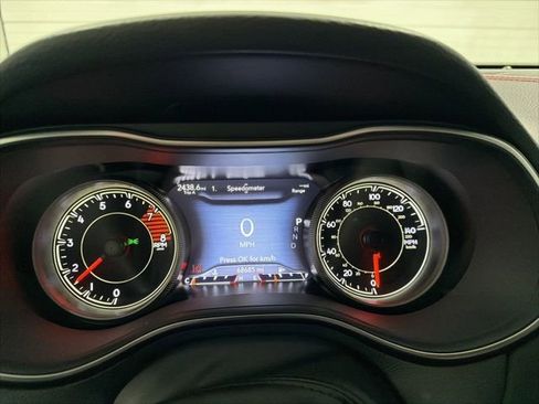 Used 2021 Jeep Cherokee Trailhawk w/ Sun, Sound & Nav Group image 21