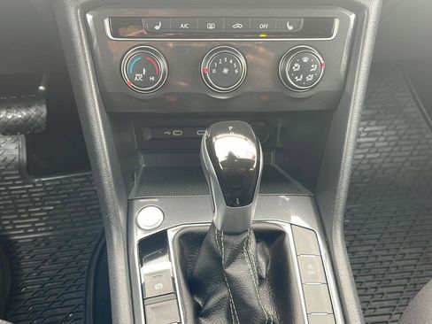 Used 2024 Volkswagen Tiguan S AWD/4WD image 29