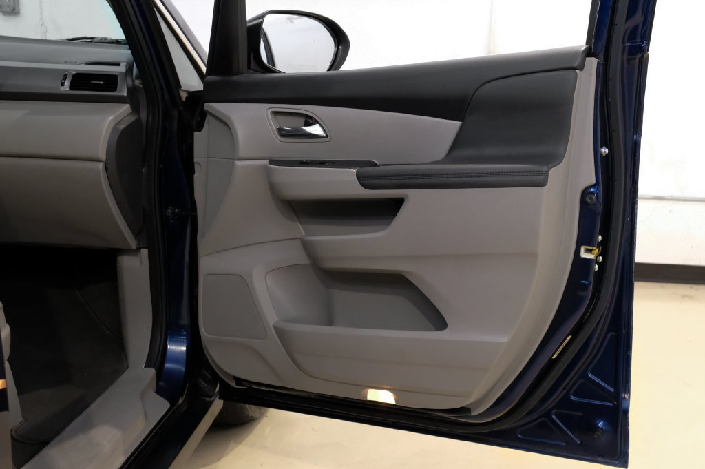 Used 2016 Honda Odyssey EX-L image 50