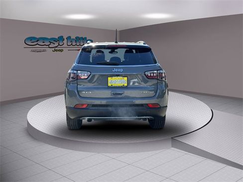 Certified 2023 Jeep Compass Limited image 4