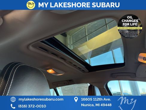 Used 2018 Volvo V60 T5 Dynamic w/ Vision Package image 31