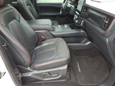 Certified 2023 Ford Expedition Limited AWD/4WD image 18