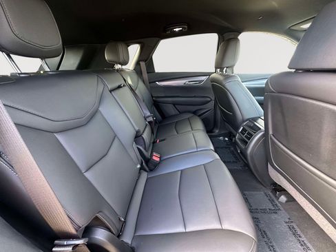 Used 2020 Cadillac XT5 Luxury image 31