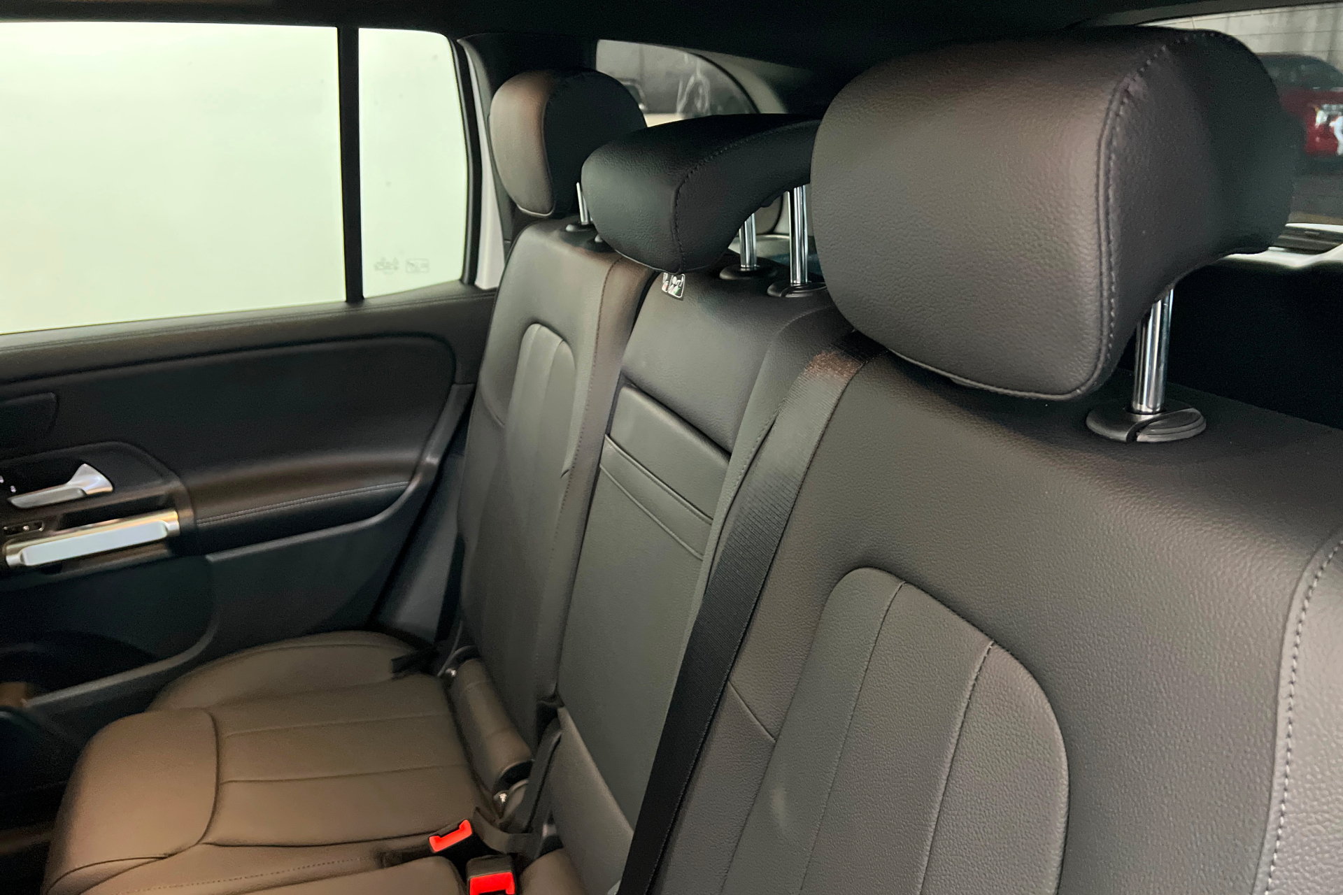 New 2026 Mercedes-Benz GLB 250 4MATIC image 20