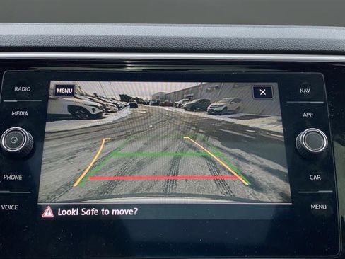 Used 2020 Volkswagen Atlas Cross Sport SEL Premium R-Line image 11