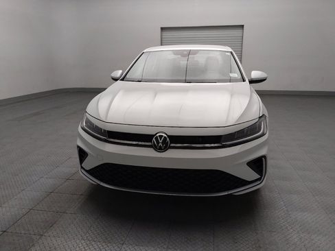 Used 2025 Volkswagen Jetta S FWD image 15