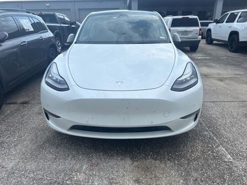 Used 2021 Tesla Model Y 2WD image 1