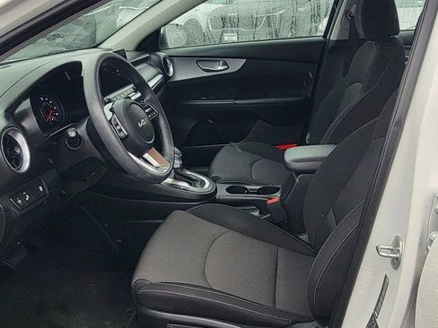 Certified 2023 Kia Forte LXS w/ LXS Technology Package image 6