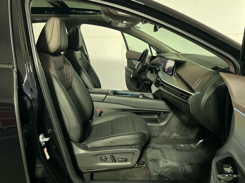 Used 2025 Nissan Murano Platinum w/ Cargo Package image 26