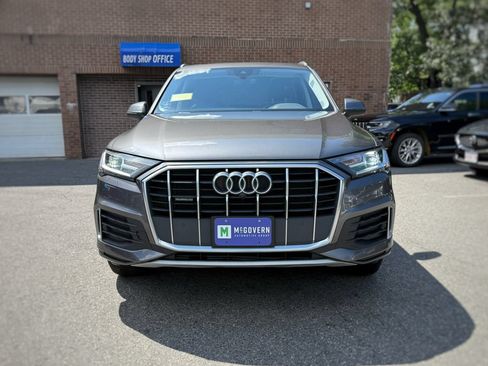 Used 2021 Audi Q7 2.0T Premium Plus w/ Premium Plus Package AWD/4WD image 2