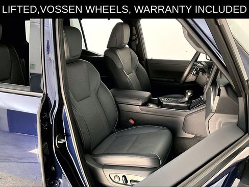 Used 2025 Lexus GX 550 w/ Accessory Package (2T) image 10