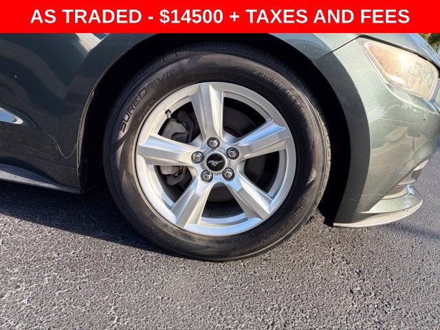 Used 2015 Ford Mustang Coupe RWD image 8