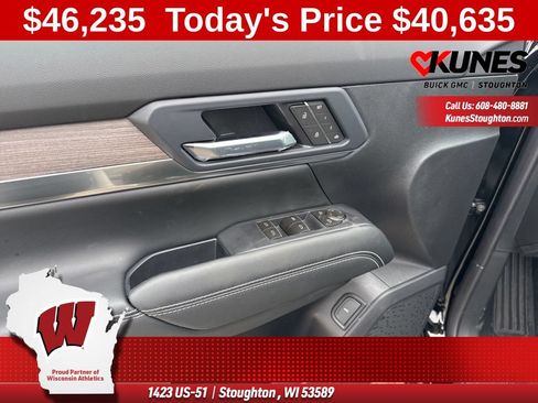 New 2026 GMC Terrain Denali w/ LPO, Floor Liner Package AWD/4WD image 30