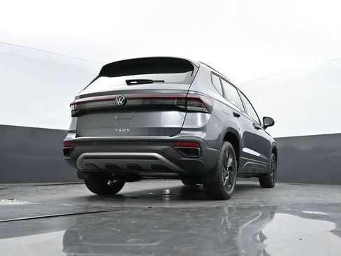 Used 2025 Volkswagen Taos S FWD image 36