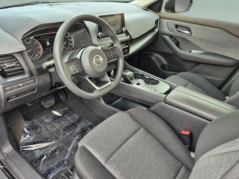 Certified 2021 Nissan Rogue SV FWD image 18