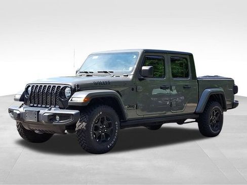 Used 2021 Jeep Gladiator Sport AWD/4WD image 3