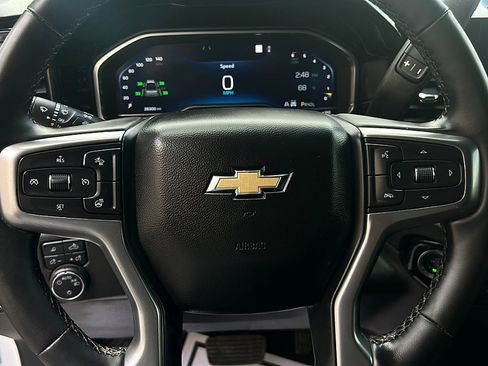 Used 2023 Chevrolet Silverado 1500 LT w/ Safety Package AWD/4WD image 18