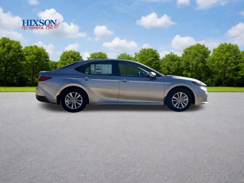 New 2025 Toyota Camry LE w/ Convenience Package image 8
