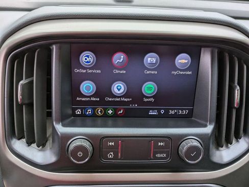 Used 2022 Chevrolet Colorado Z71 w/ Safety Package image 21