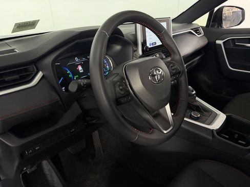 Used 2025 Toyota RAV4 SE AWD/4WD image 20