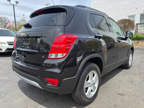 Used 2019 Chevrolet Trax LT w/ LT Convenience Package AWD/4WD image 7