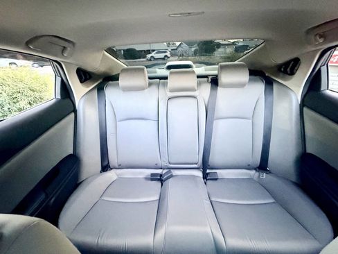 Used 2017 Honda Civic EX-T image 16