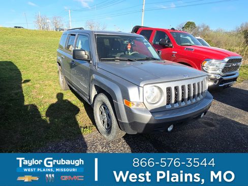 Used 2016 Jeep Patriot Sport w/ Power Value Group image 1