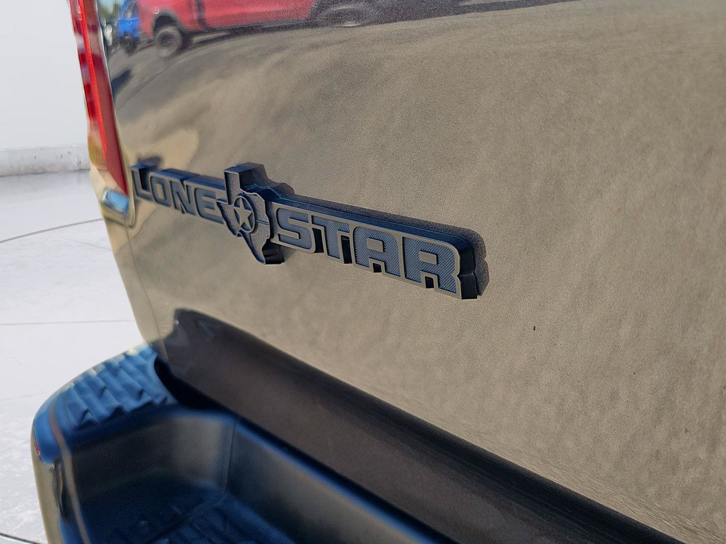 Used 2022 RAM 1500 Lone Star AWD/4WD image 13