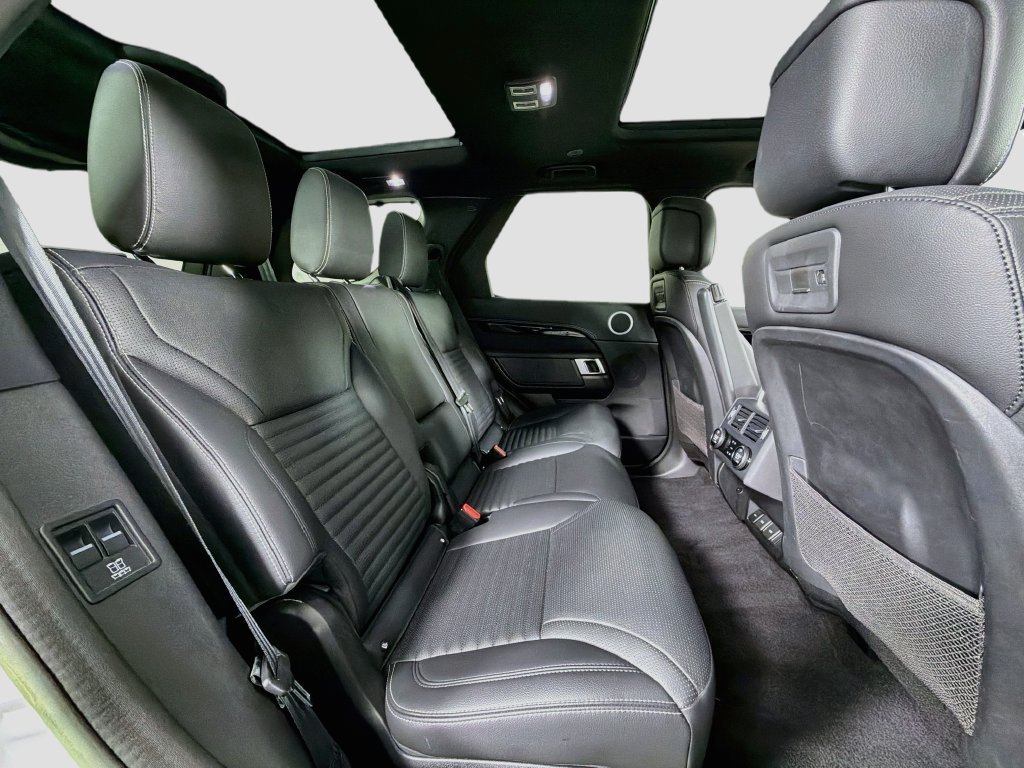 Certified 2023 Land Rover Discovery S R-Dynamic AWD/4WD image 29