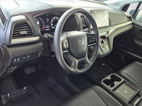 Used 2025 Honda Odyssey EX-L image 9
