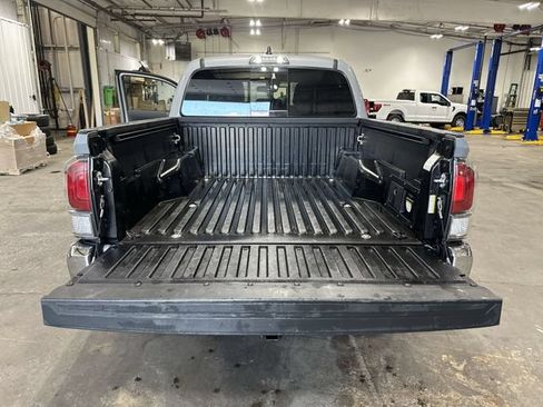 Used 2021 Toyota Tacoma TRD Off-Road w/ Blackout Package (TMS) AWD/4WD image 25