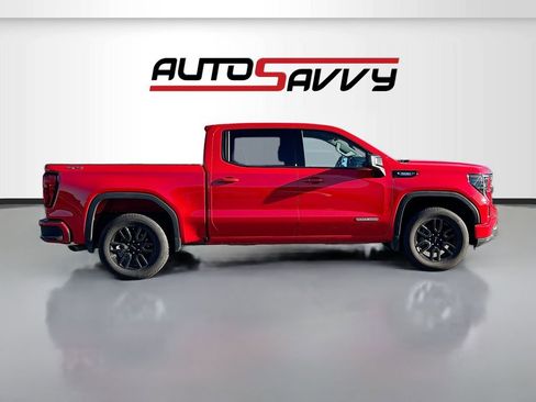 Used 2025 GMC Sierra 1500 Elevation AWD/4WD image 8
