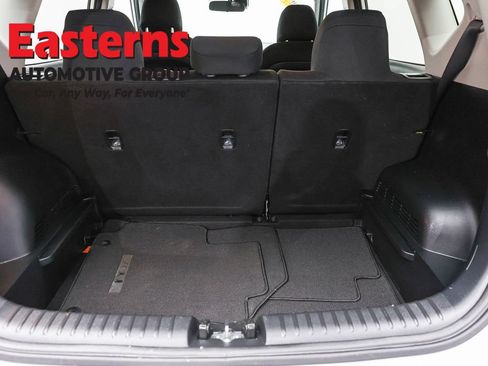 Used 2023 Kia Soul LX w/ Option Group 015 FWD image 9