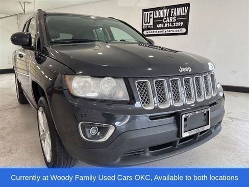 Used 2014 Jeep Compass Latitude FWD image 1