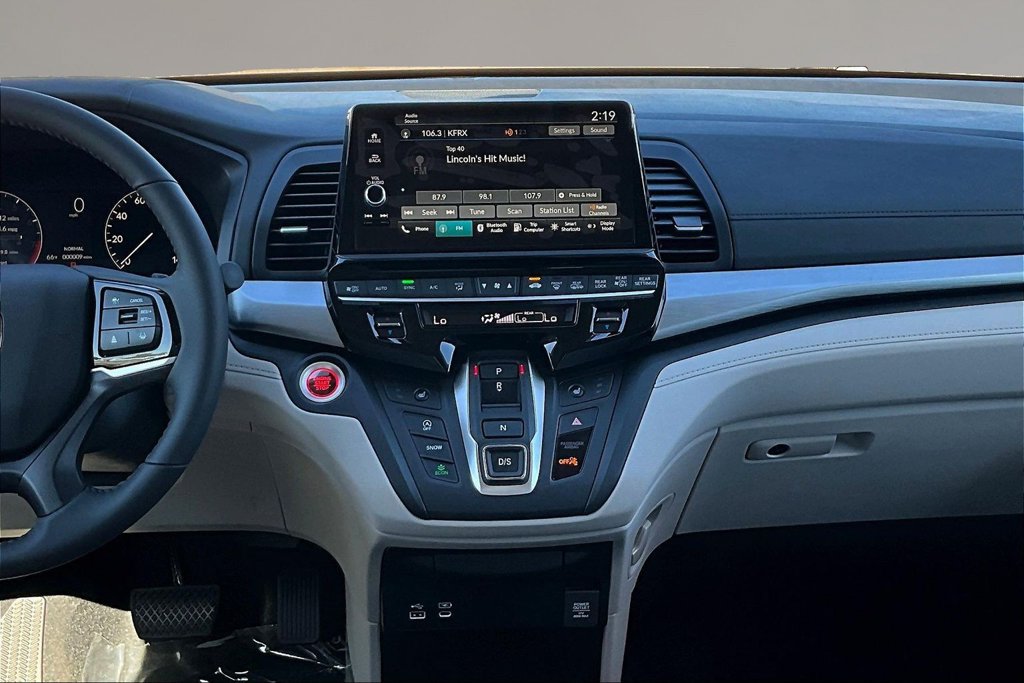 New 2027 Honda Odyssey EX-L image 8