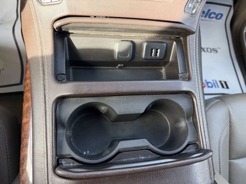 Used 2015 Chevrolet Tahoe LTZ image 39