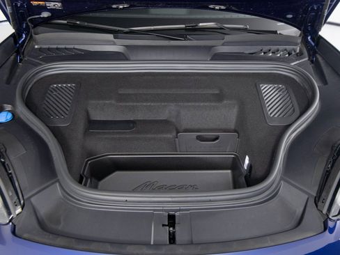 Certified 2025 Porsche Macan 4S Electric image 44