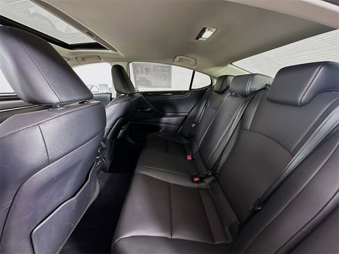 Used 2019 Lexus ES 350 image 27