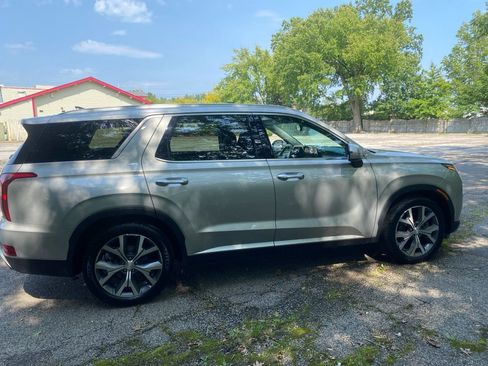 Used 2022 Hyundai Palisade SEL w/ Premium Package AWD/4WD image 6