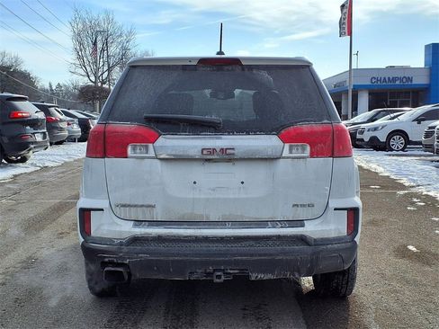 Used 2017 GMC Terrain SLE image 5