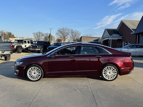 Used 2017 Lincoln MKZ Reserve w/ Climate Package image 3