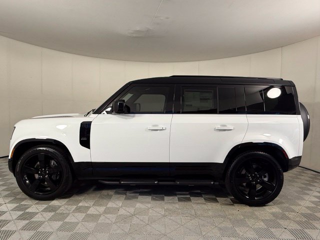 New 2026 Land Rover Defender 110 X-Dynamic SE AWD/4WD image 3