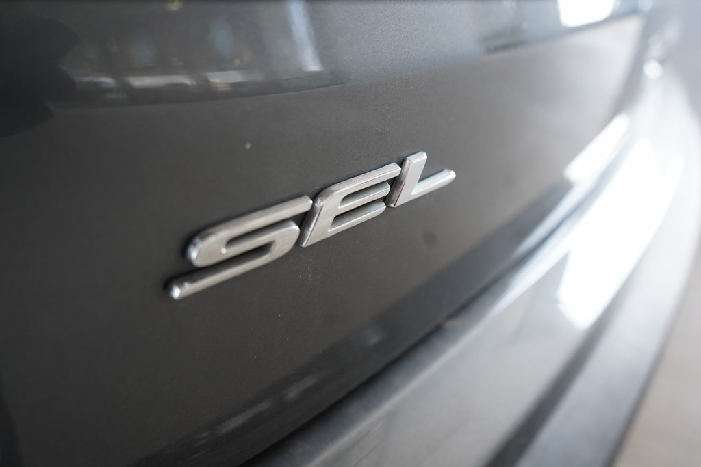 Certified 2024 Ford Edge SEL AWD/4WD image 7
